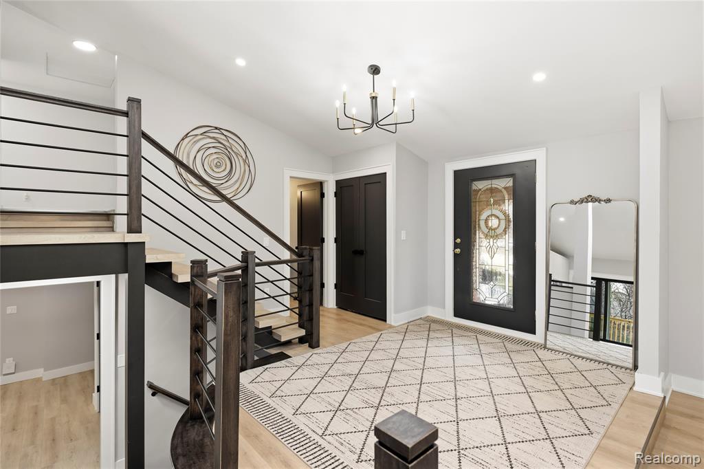 3681 Maxwell Court, Bloomfield Hills, MI 48301 — Photo 4