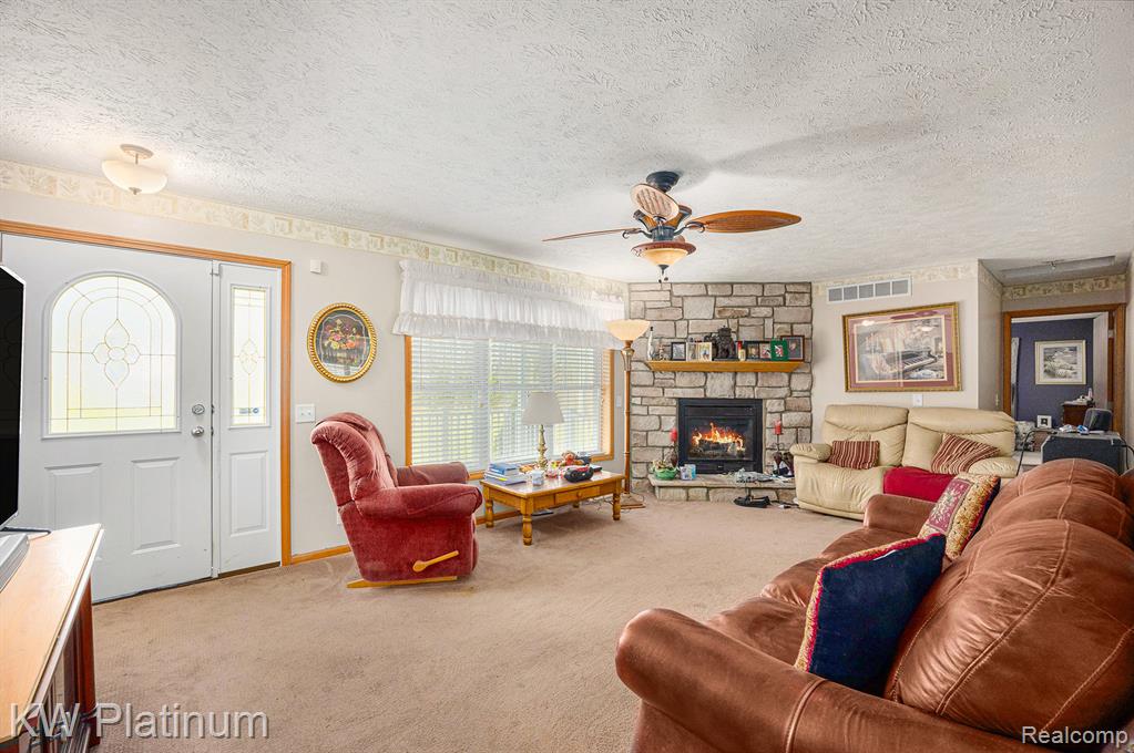 2954 English Road, Kimball, MI — Photo 7