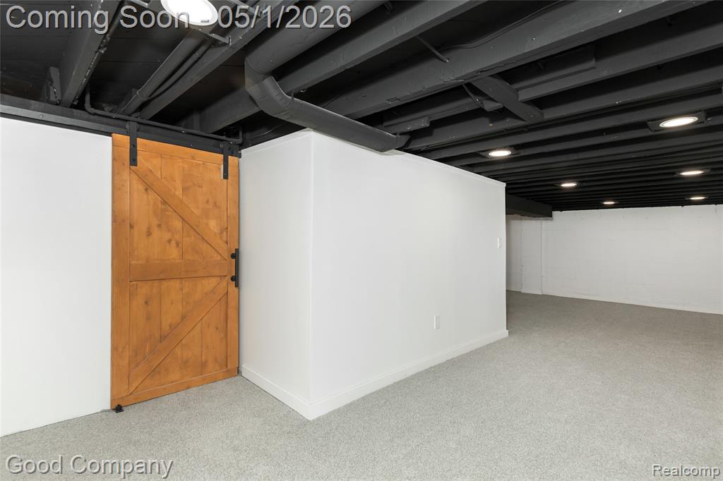 23393 Hoover Avenue, Hazel Park, MI 48030 — Photo 19