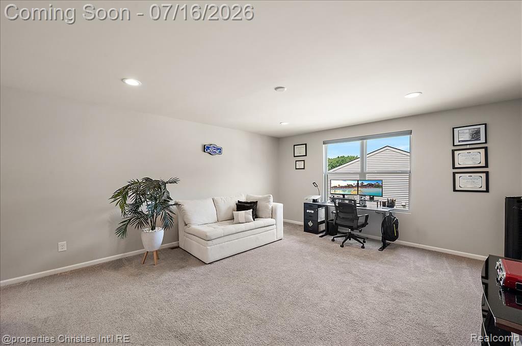 50026 Alden, Canton, MI 48188 — Photo 26