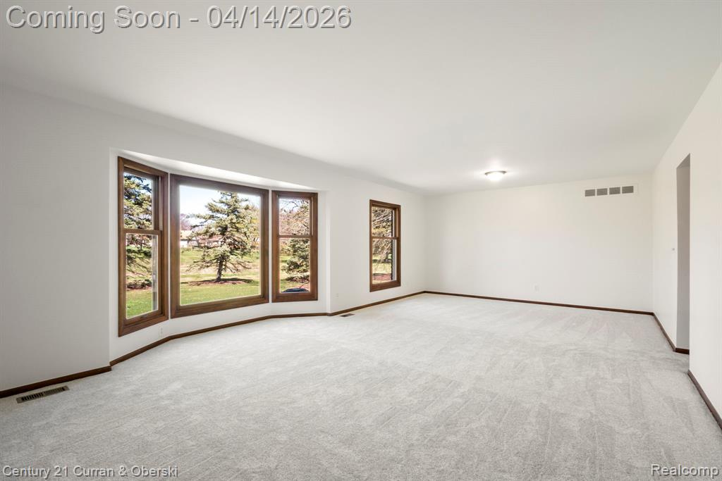 41100 White Haven Court, Northville, MI 48168 — Photo 14