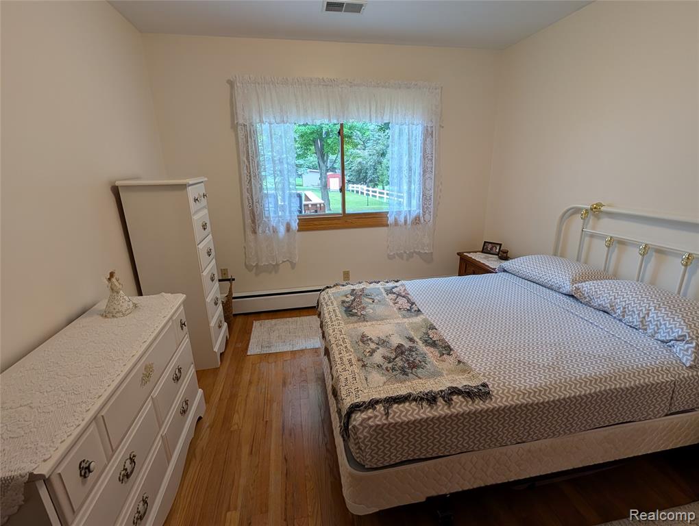 411 Cleveland Street, Bad Axe, MI 48413 — Photo 41