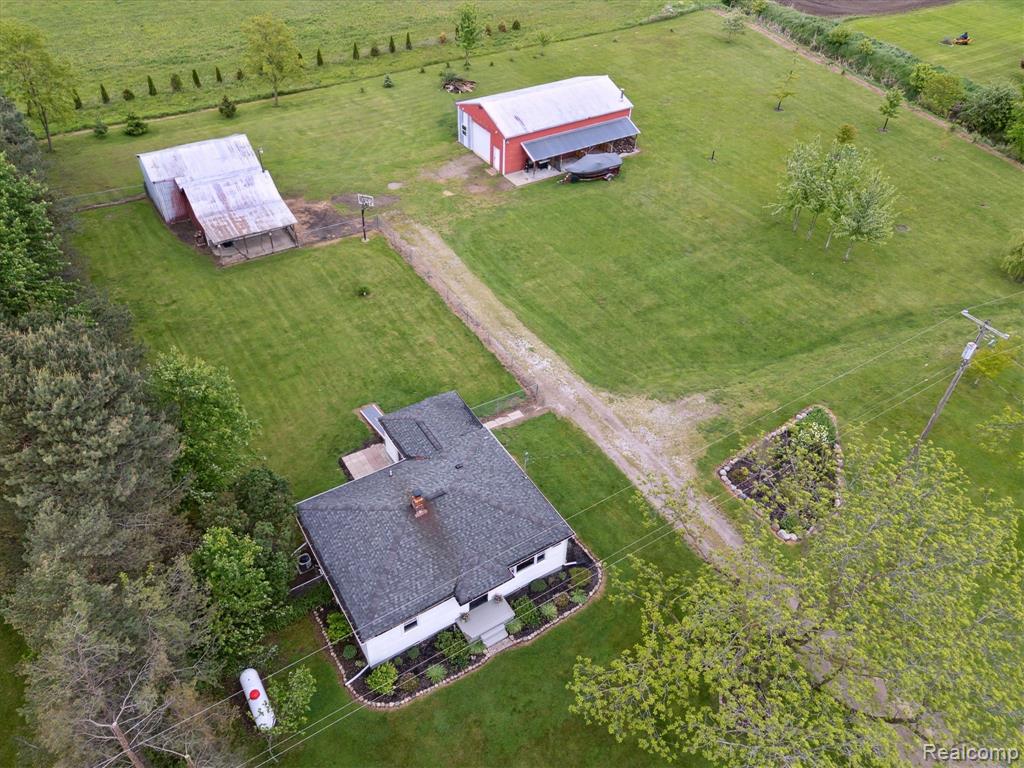 10605 Wilkinson Road, Lennon Vlg, MI 48449 — Photo 43