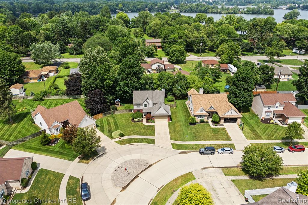 47242 Marina Drive, Belleville, MI 48111 — Photo 35