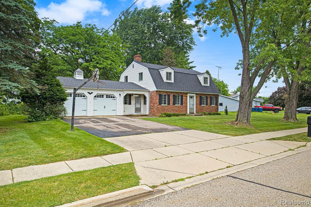 513 RIVERSIDE Drive, Linden, MI 48451 — Photo 3