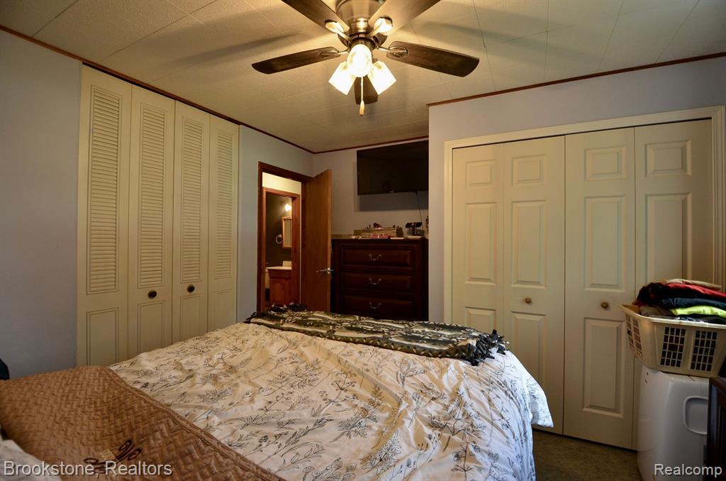 10083 HEGEL Road, Goodrich Vlg, MI — Photo 46