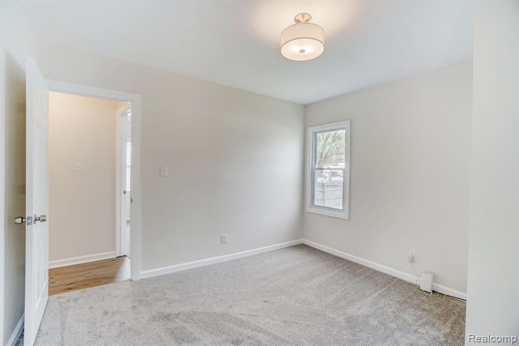 8327 INDIANA Street, Detroit, MI 48204 — Photo 30