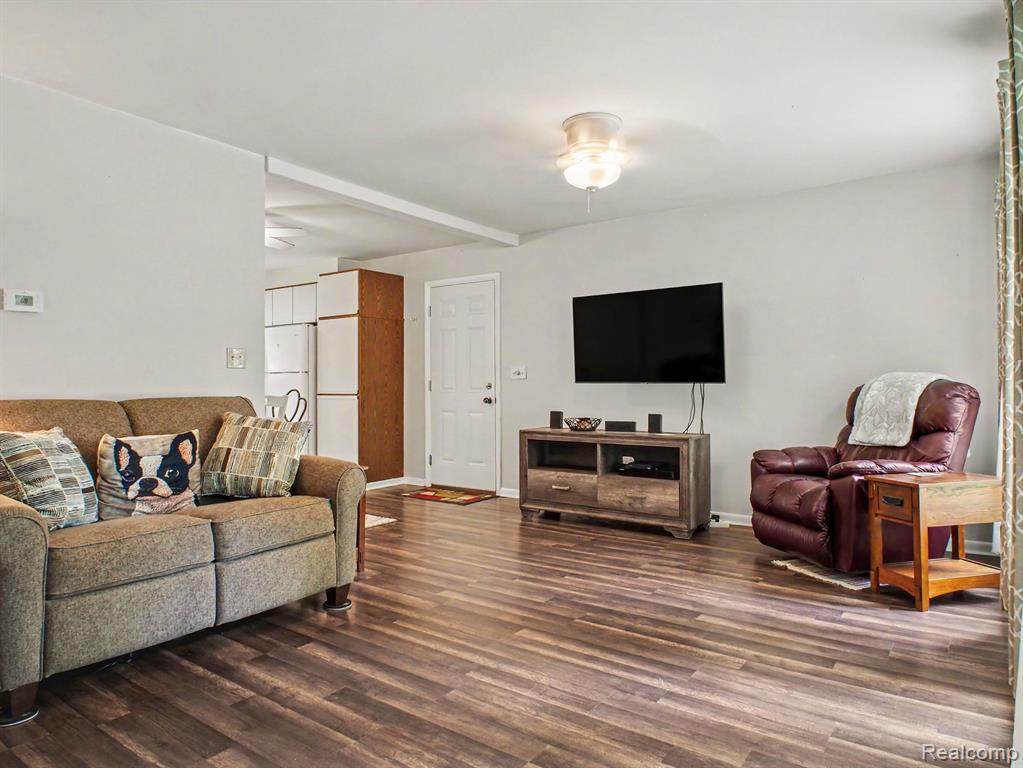 425 Rockingham Avenue, Alma, MI 48801 — Photo 3