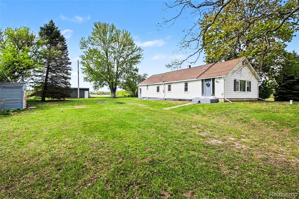 9433 E Lovejoy Road, Perry, MI 48872 — Photo 27