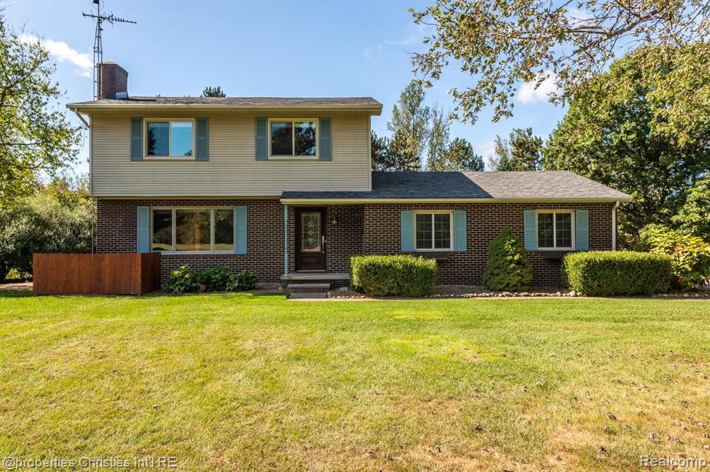 10525 LEEKE Road, Chelsea, MI 48118 — front exterior
