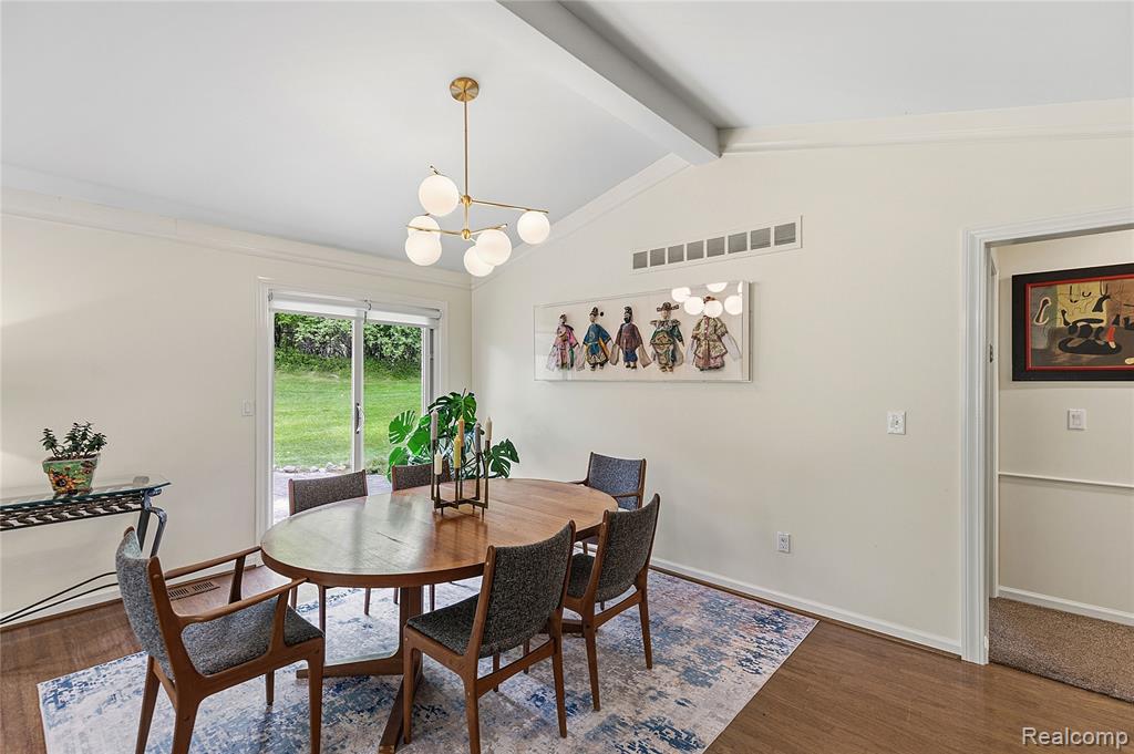 4042 Chablis Street, West Bloomfield, MI 48323 — Photo 7