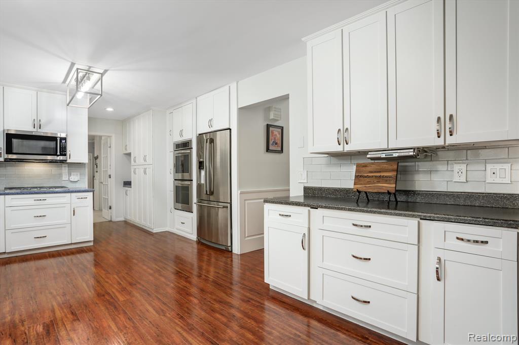 6709 Heatheridge Drive, Saline, MI 48176 — Photo 20