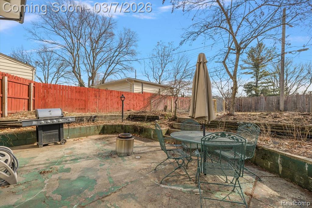 608 Amelia Avenue, Royal Oak, MI 48073 — Photo 38