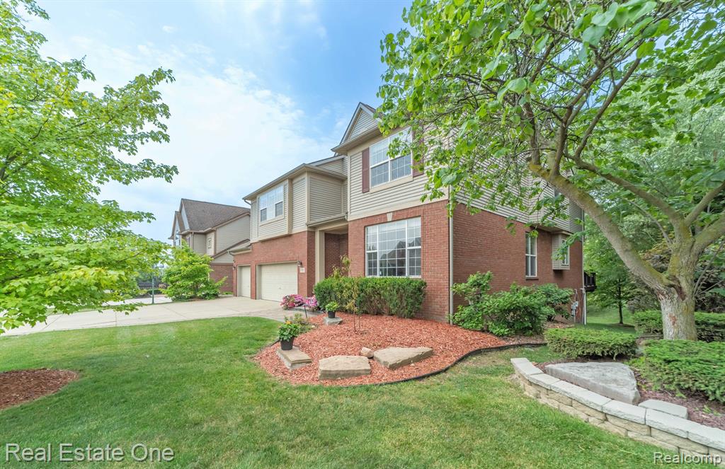 17017 BOULDER Drive, Northville, MI 48168 — Photo 16