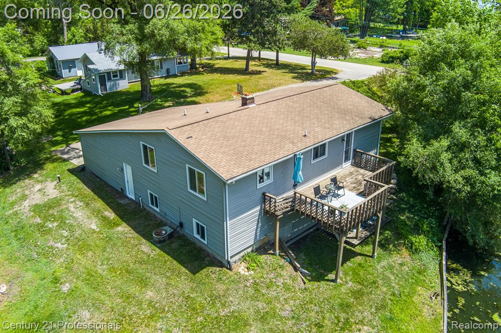 500 Neptune Drive, Ortonville, MI 48462 — Photo 58
