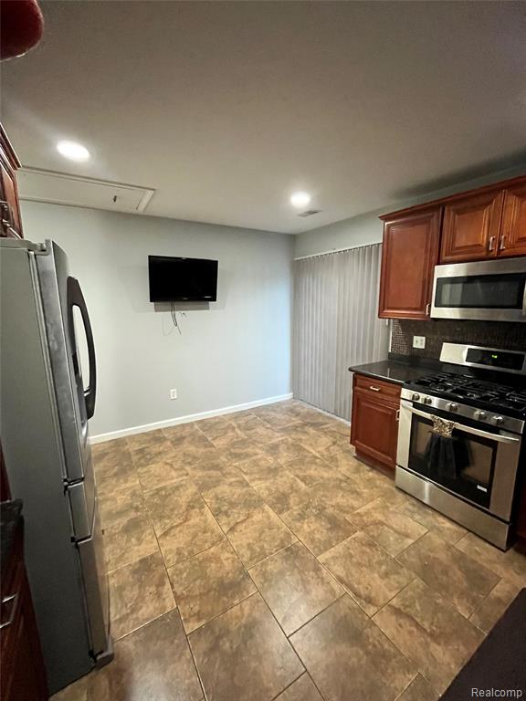 20535 Powers Avenue, Dearborn Heights, MI 48125 — Photo 14