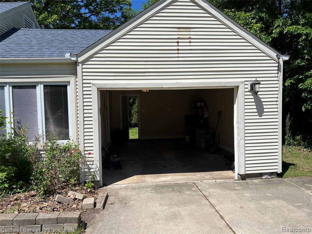 19925 Negaunee, Redford, MI 48240 — Photo 71