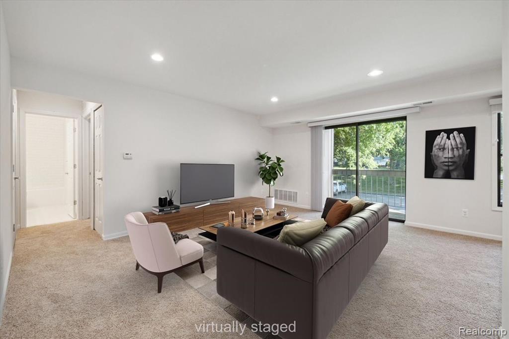 30535 W 14 MILE Road S, 16, Farmington Hills, MI 48334 — Photo 18