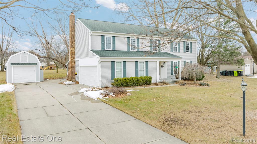 45831 SHEFFIELD Drive, Novi, MI — Photo 2