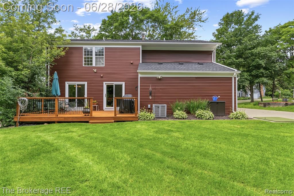 5539 Brompton Court, West Bloomfield, MI — Photo 42