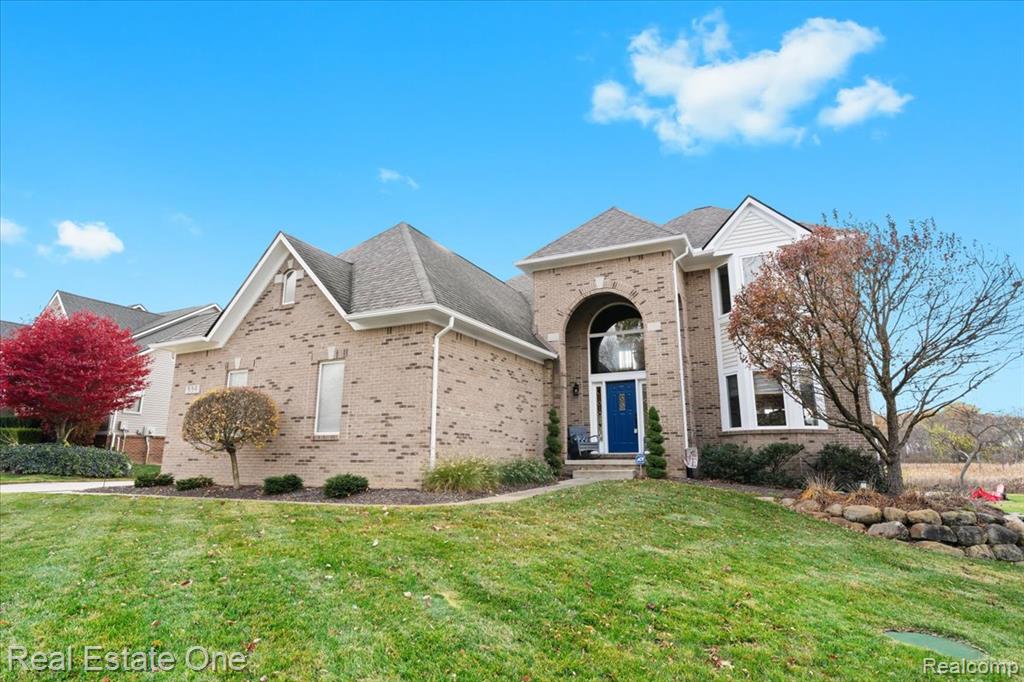 539 Olivia Drive, Milford, MI 48381 — Photo 2