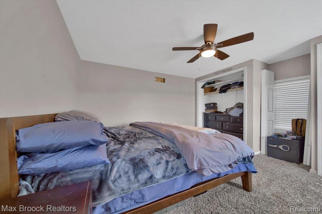 8360 Parker, Saline, MI 48176 — Photo 21