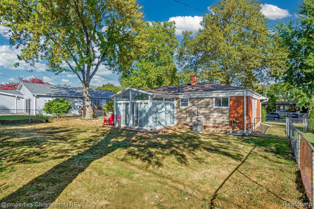 549 Provincetown Lane, Plymouth, MI 48170 — Photo 29
