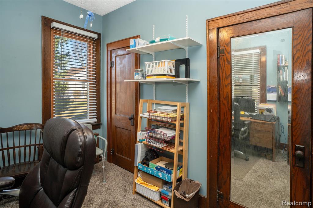 8675 Canal Road, Sterling Heights, MI 48314 — Photo 20