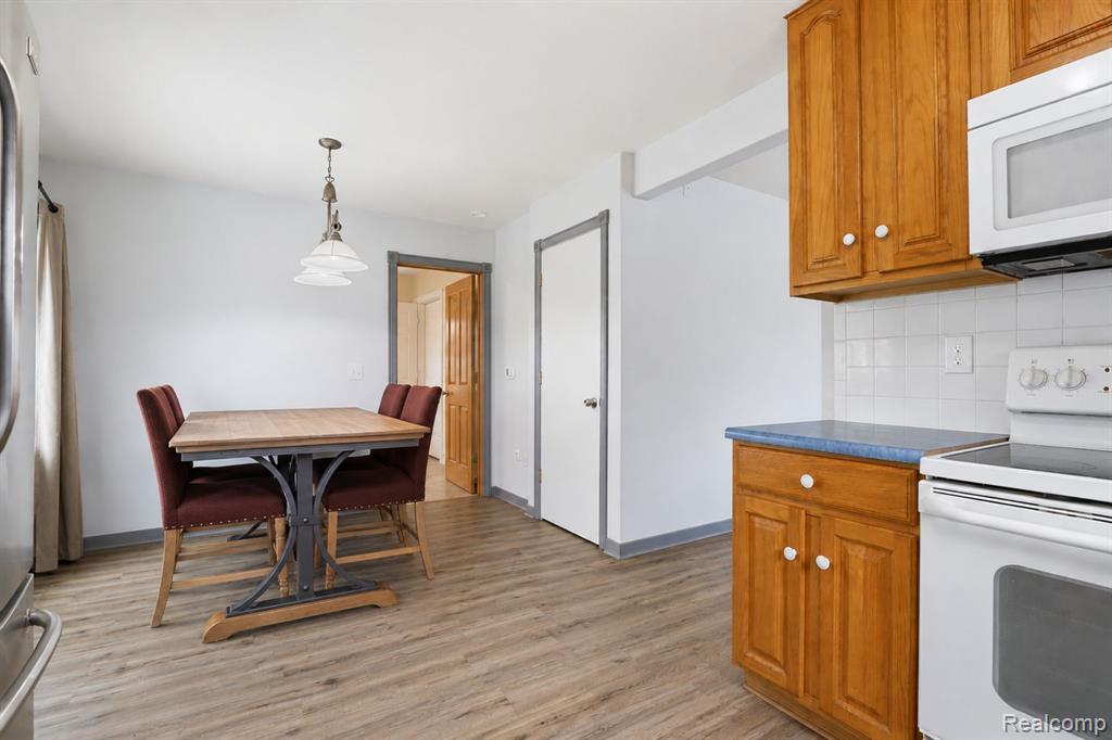 12463 W Lennon Road, Lennon Vlg, MI 48449 — Photo 16