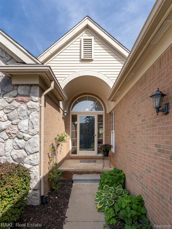 49402 N Glacier, Northville, MI 48168 — Photo 4