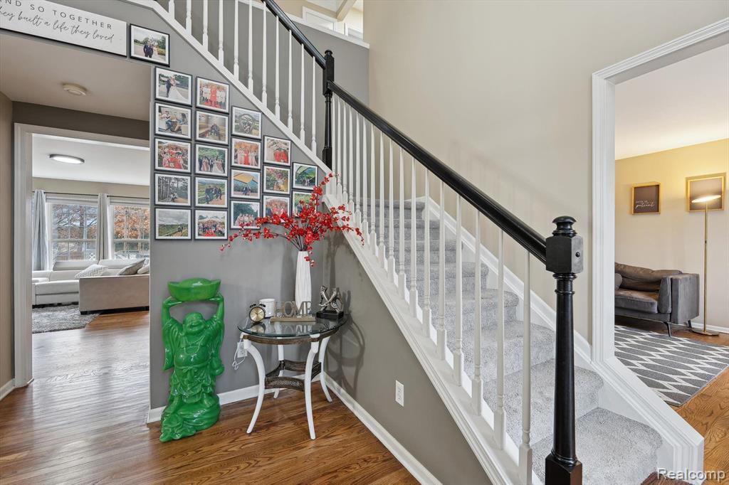 4409 BRIGHTON Drive, Grand Blanc, MI 48439 — Photo 8