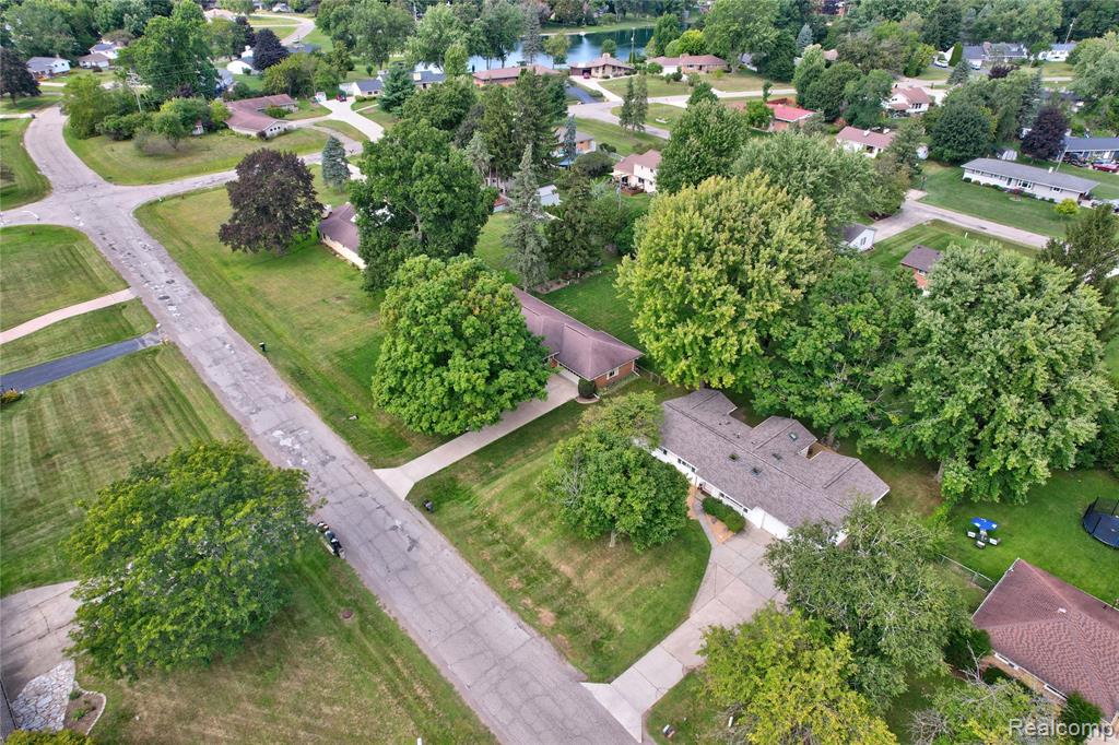 6411 Brookview Drive, Grand Blanc, MI 48439 — Photo 55