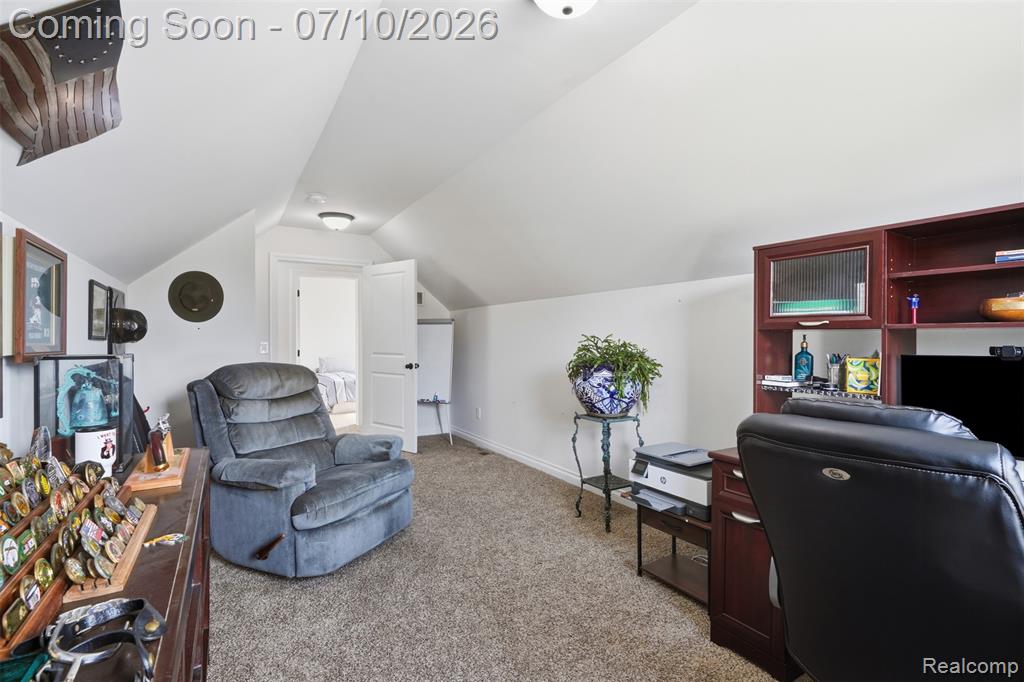 11789 Hines Place Drive, Livonia, MI 48150 — Photo 27