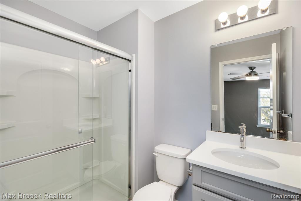 540 PARKDALE Lane, 72, Ferndale, MI 48220 — Photo 22