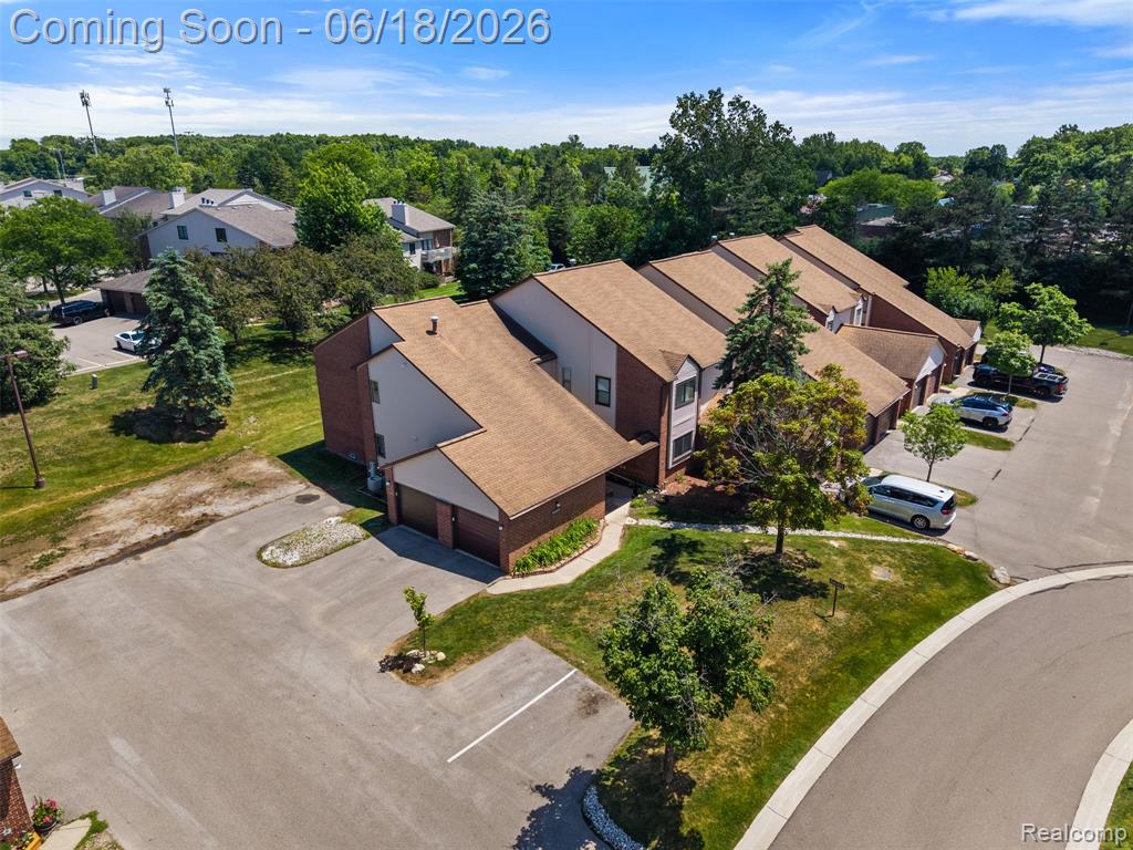 6680 Ridgefield Circle, 201, West Bloomfield, MI — Photo 40