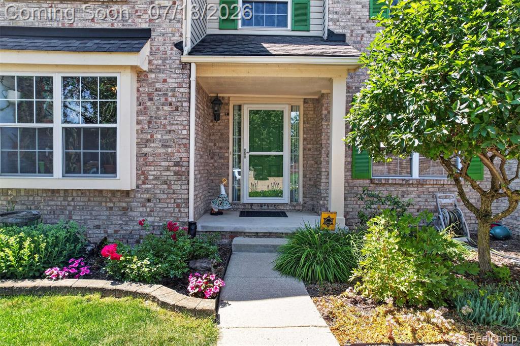 5363 Mill Race Way, Commerce Twp, MI 48382 — Photo 7