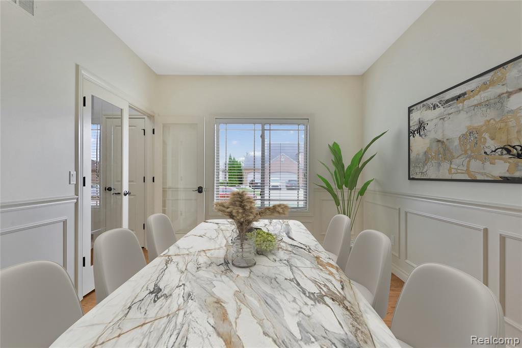 16417 Bishopsgate Drive, Macomb, MI 48044 — Photo 9