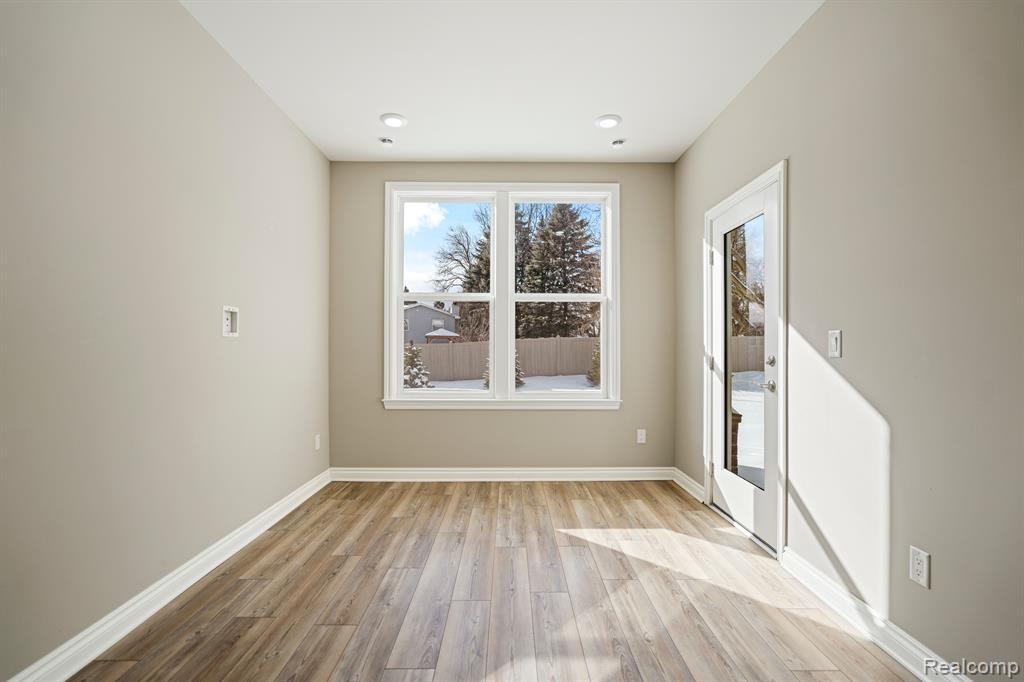 4021 NOTTINGHAM Circle, Clarkston, MI — Photo 21