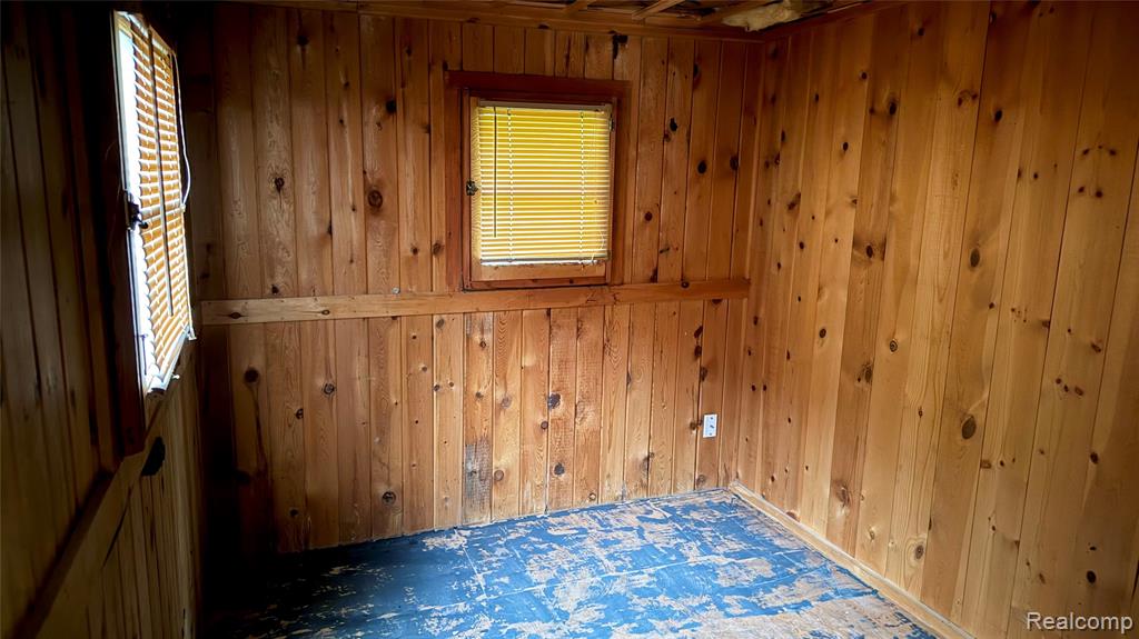10480 N Athey Avenue, Harrison, MI 48625 — Photo 8