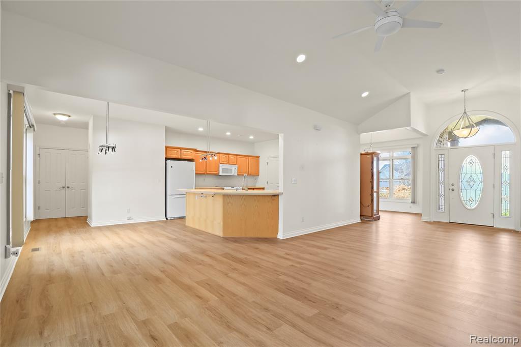 6273 Boulder Drive, Flushing, MI 48433 — Photo 11