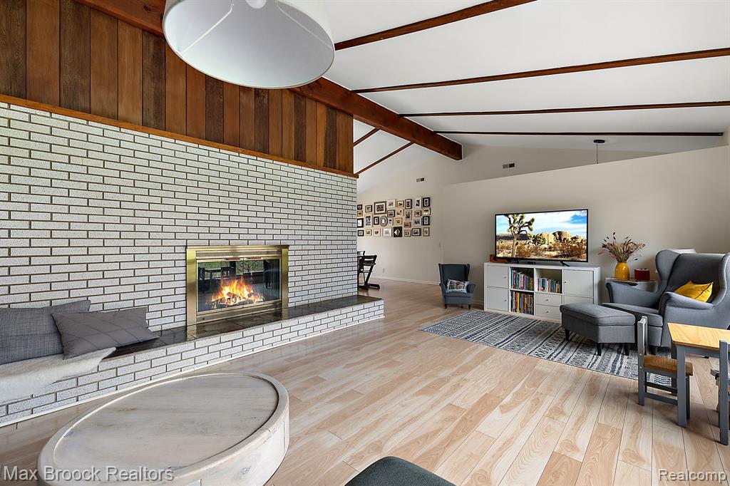 6606 VACHON Court, Bloomfield Hills, MI 48301 — Photo 3