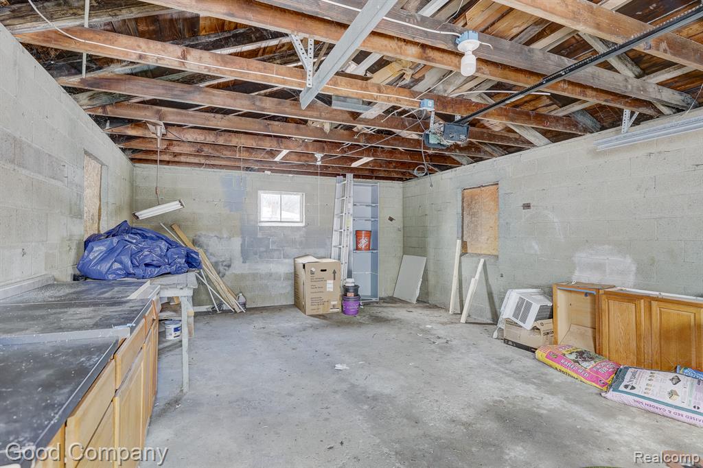 298 Oregon Street, Ypsilanti, MI 48198 — Photo 33