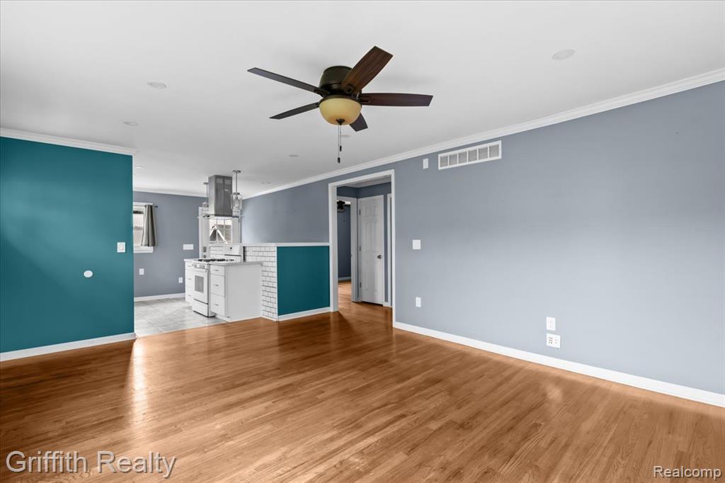 3567 Washington Street, Hartland, MI 48353 — Photo 4