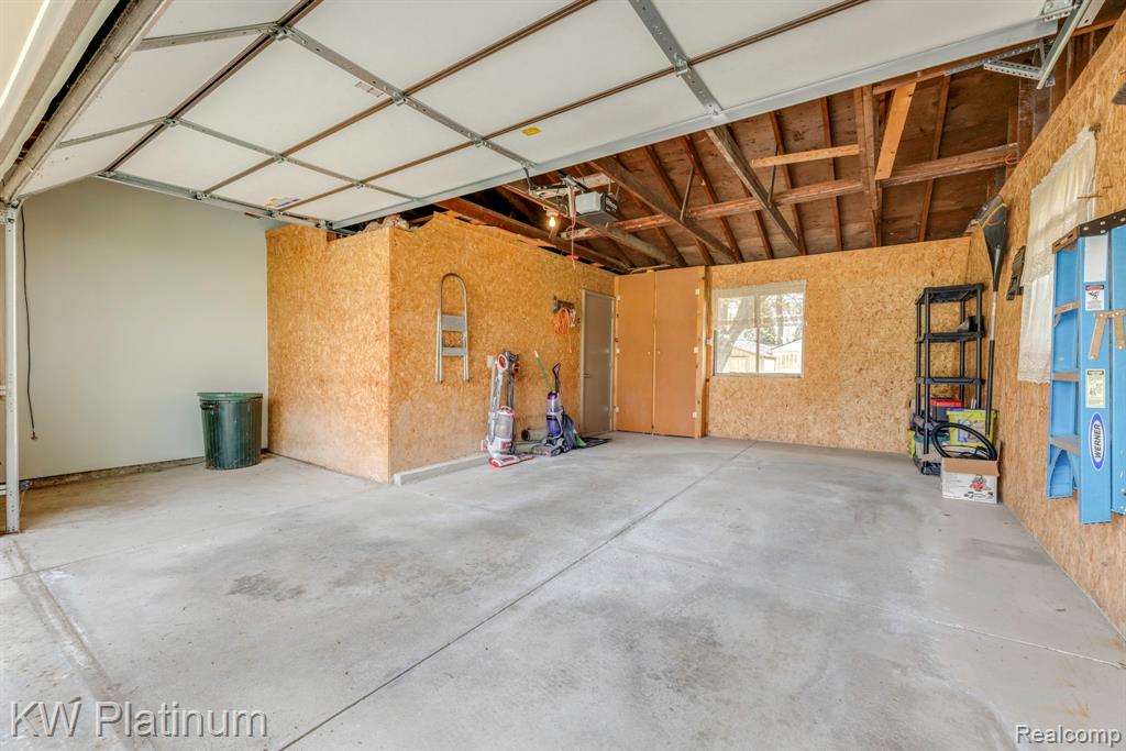 206 E Park Street, Capac, MI 48014 — Photo 26