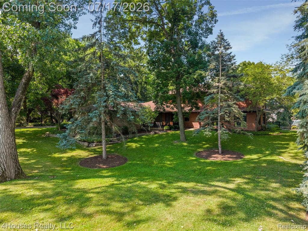 5717 Sussex Drive, Troy, MI 48098 — Photo 65