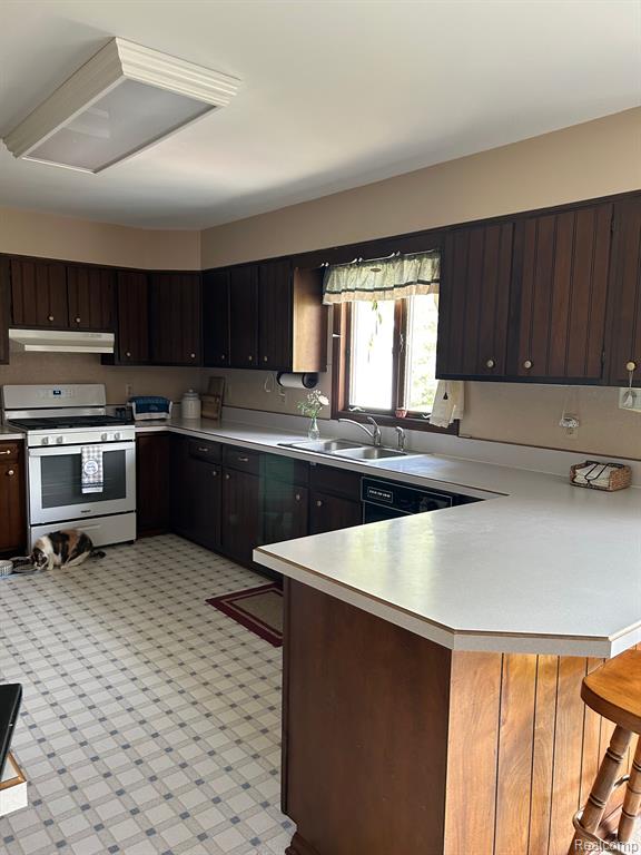 665 WESTCHESTER Drive, Caro, MI 48723 — Photo 8