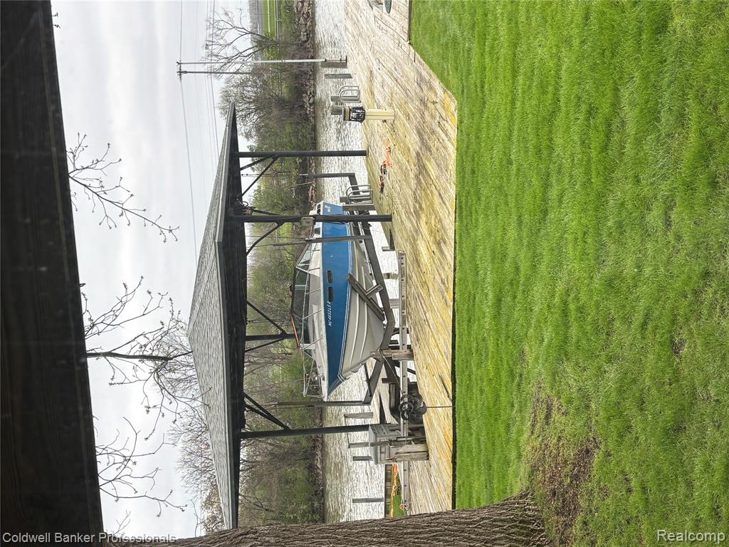 39883 Duluth Street, Harrison Township, MI — Photo 18