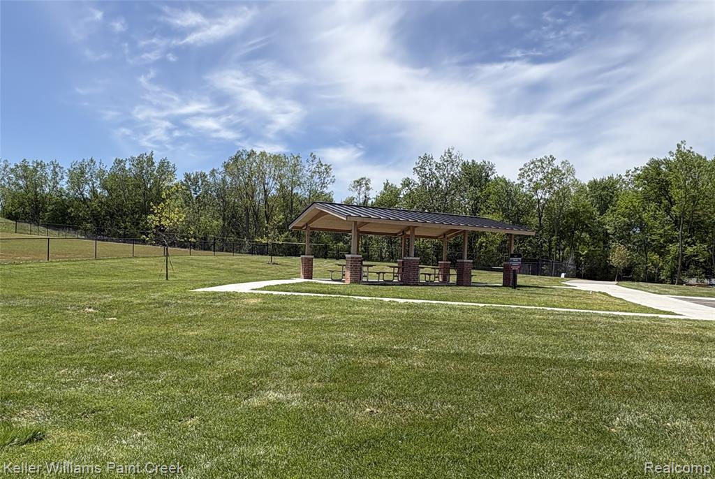 750 Huntley Lane, Troy, MI 48085 — Photo 20