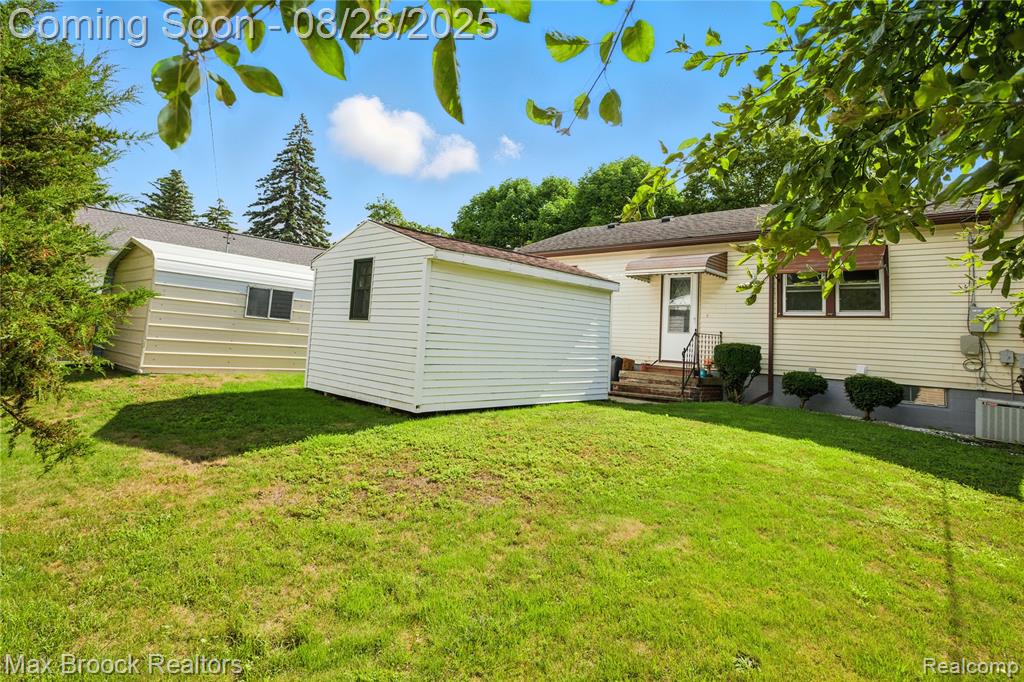 533 N Center Street, Sebewaing, MI 48759 — Photo 36