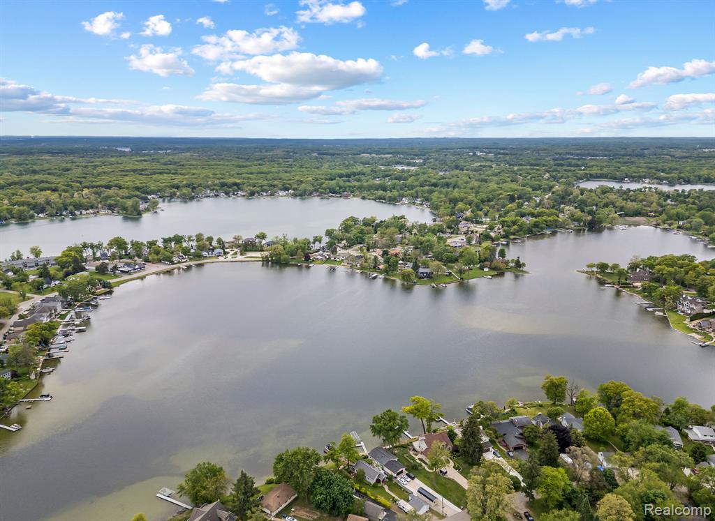8380 COOLEY BEACH Drive, White Lake, MI — Photo 43
